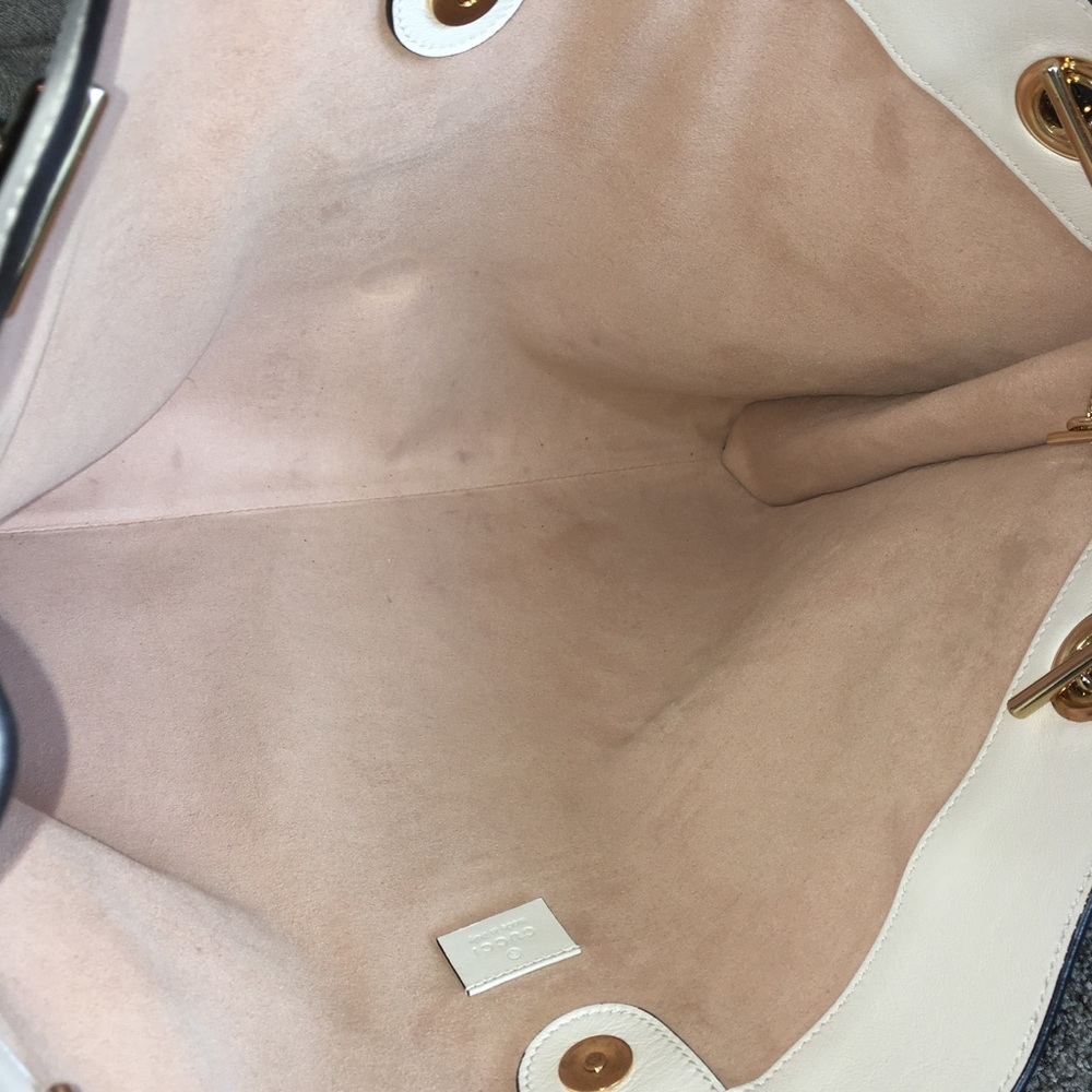 Authentic Gucci Rajah tote Large - Picture 11 of 12